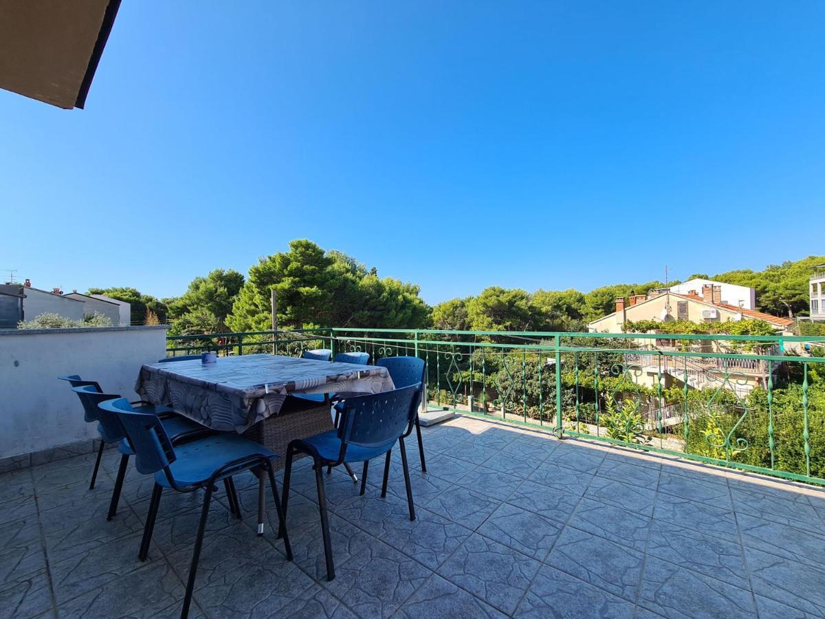 Apartments Mare 826 Пула Екстериор снимка