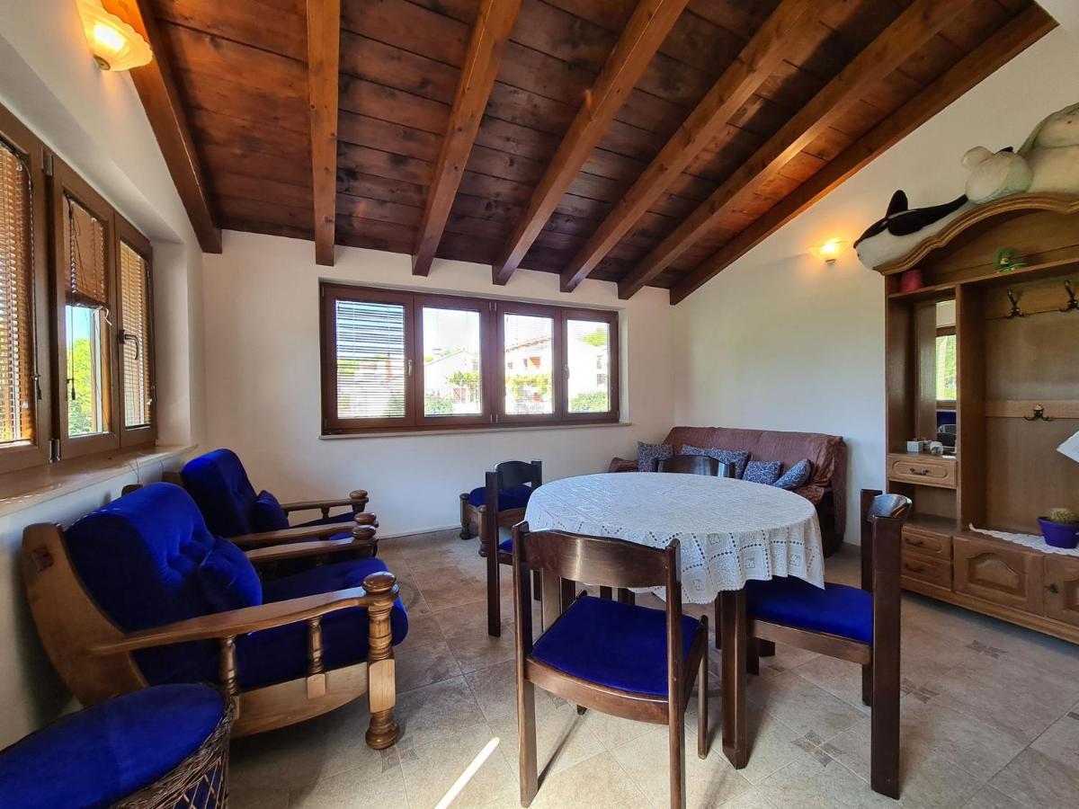 Apartments Mare 826 Пула Екстериор снимка