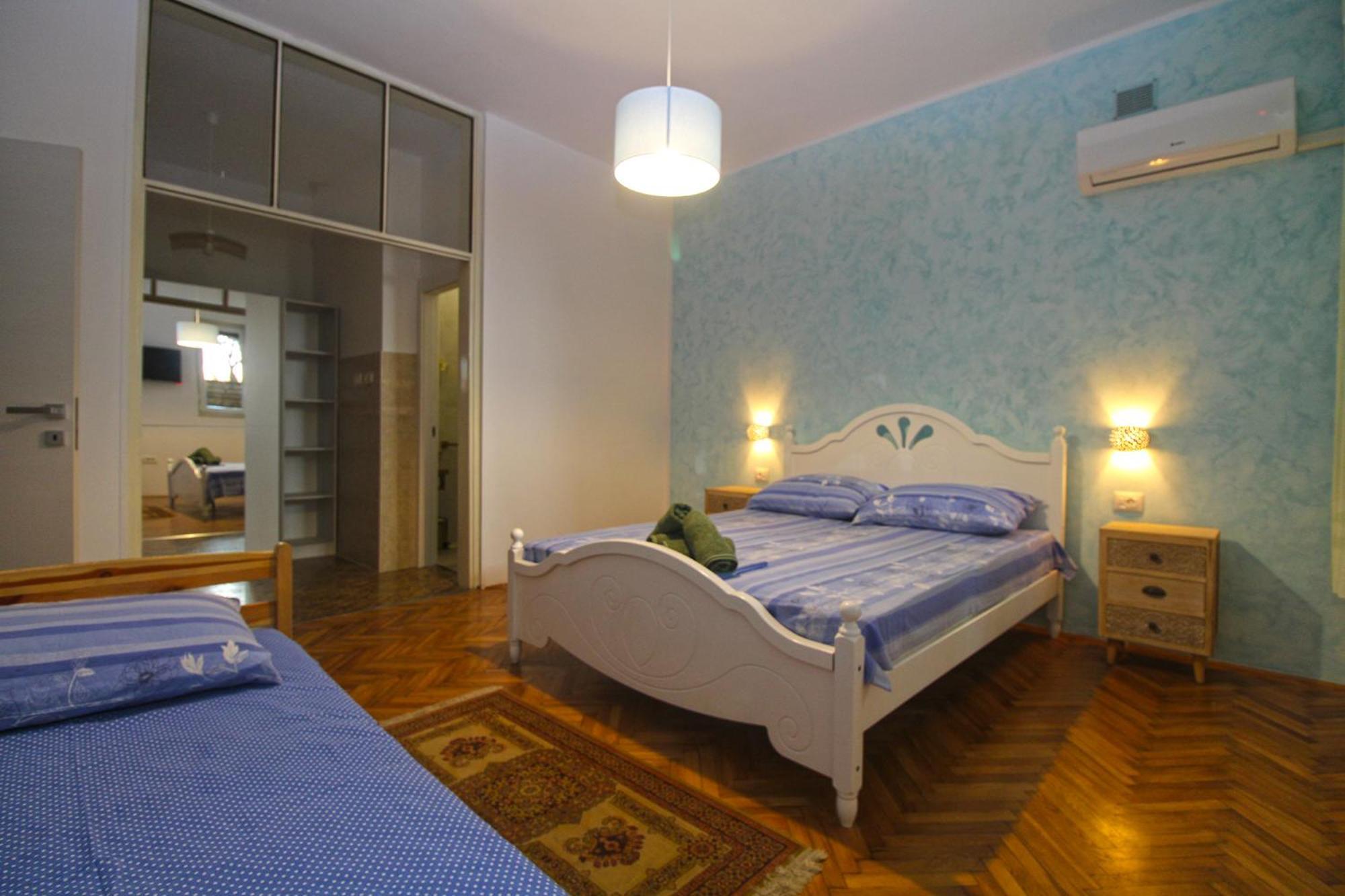 Apartments Mare 826 Пула Екстериор снимка