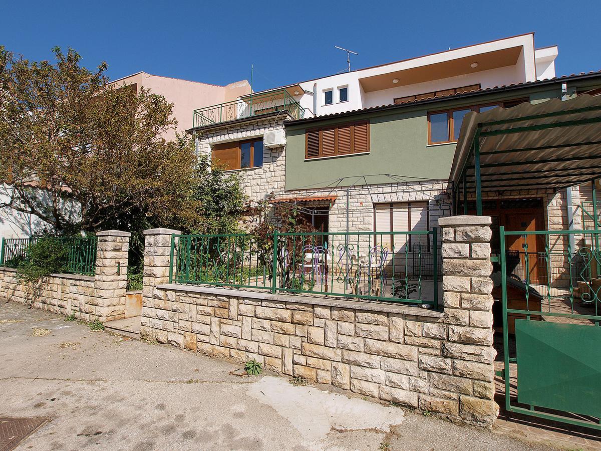 Apartments Mare 826 Пула Екстериор снимка